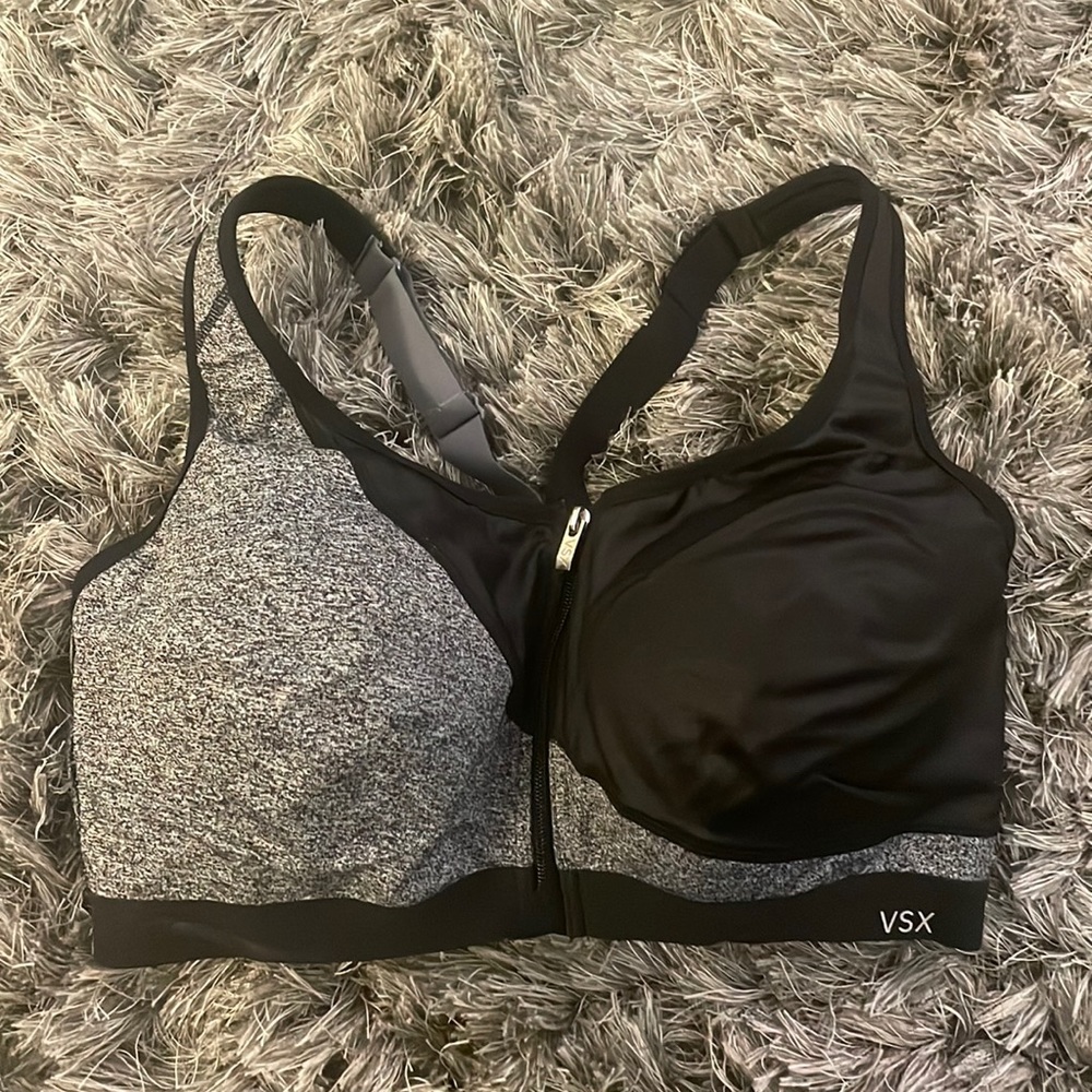 Victoria’s Secret sports bra 36DD